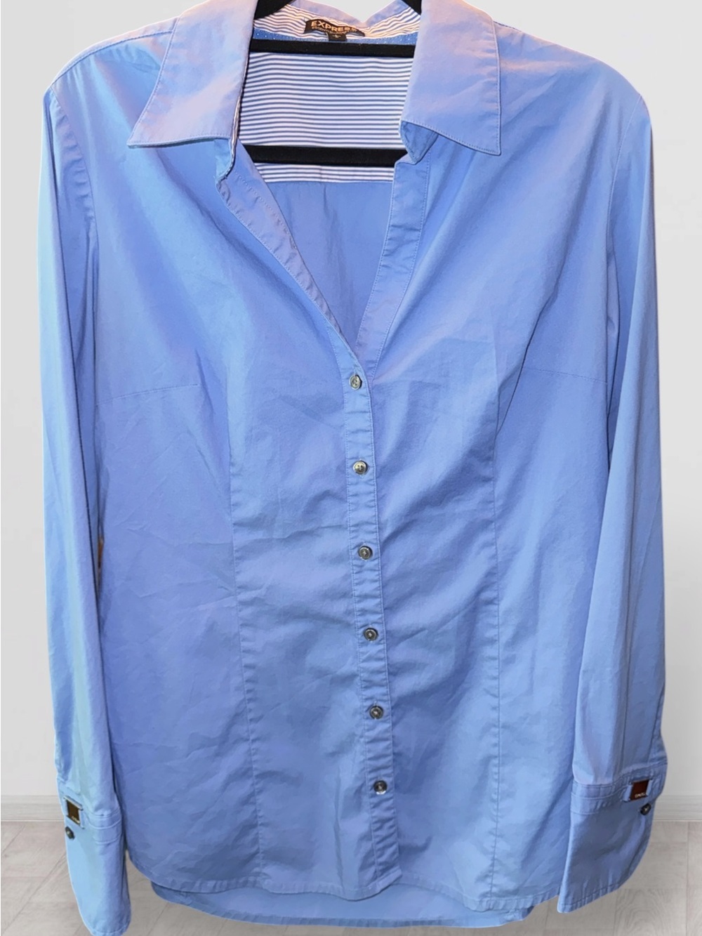🌼Express Essential Stretch Baby Blue Button-Down Shirt